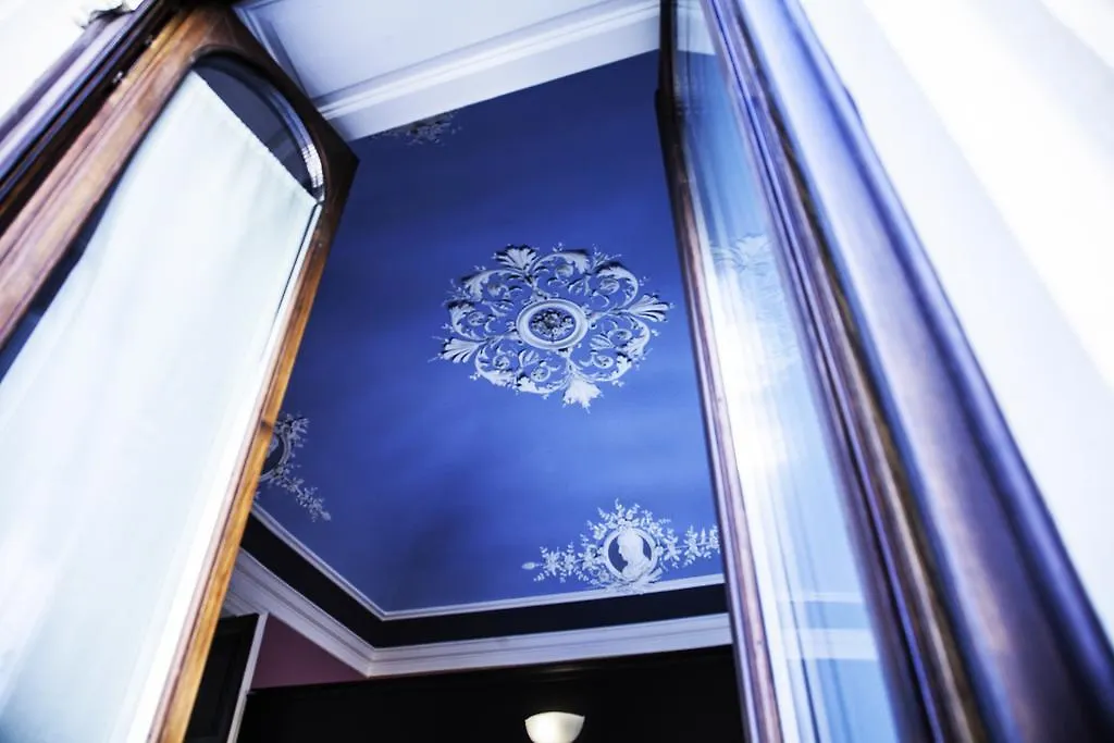 Bed & Breakfast Art Fashion House Luxury Rooms Catania